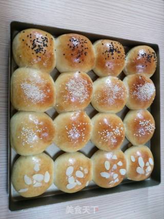 #四session Baking Contest and is Love to Eat Festival# Butter Meal Buns recipe