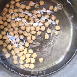 Salted Toon Mixed with Chickpeas recipe