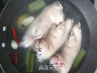 Sauce Trotters recipe