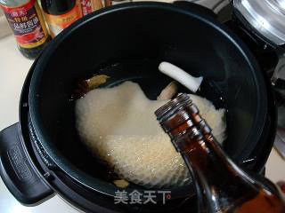 Stir-fried Beef Tripe with Black Pepper and Onion recipe