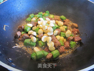 Fried Beef Cubes with Okra Nuts recipe