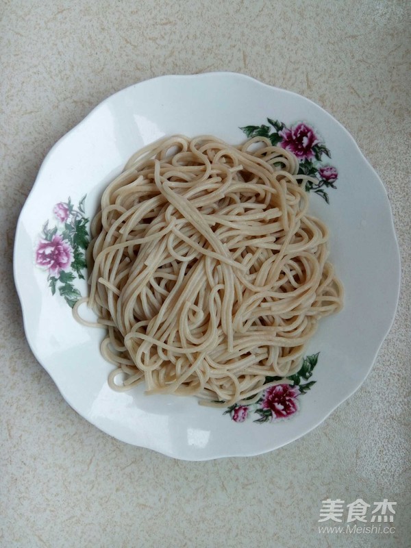 Stir-fried Noodles with Mushrooms and Baby Vegetables recipe