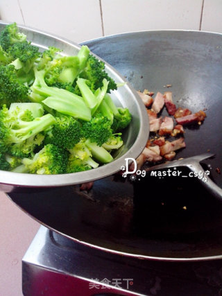 【fried Pork with Broccoli】 recipe