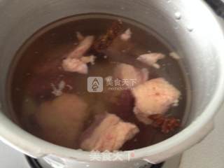 Stewed Duck with Cistanche, Angelica and Cuttlefish recipe