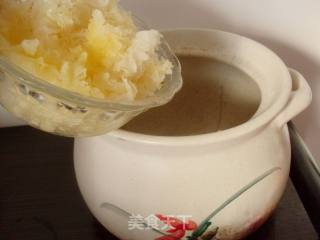 White Fungus and Sydney Soup recipe