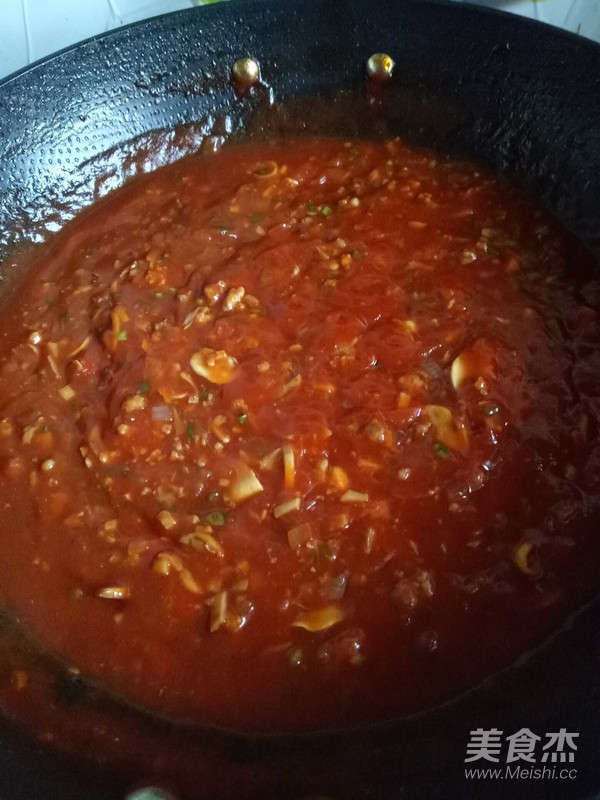 Spaghetti Tomato Meat Sauce recipe