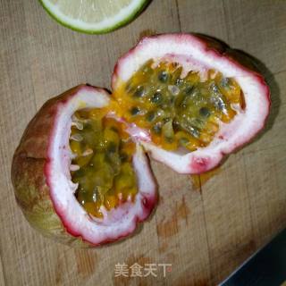 Cool Passion Fruit Lemon Drink recipe