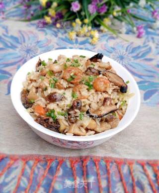 Braised Rice with Seafood and Cabbage recipe