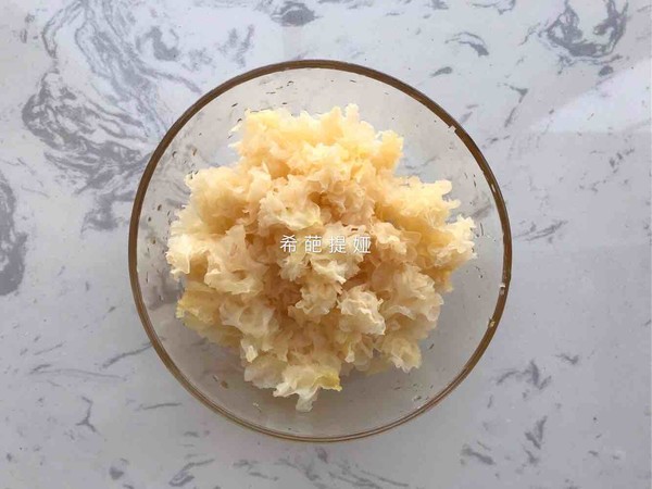 Tremella Sago Porridge recipe