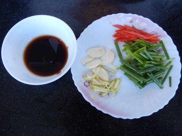 Braised Tofu with Prawns recipe