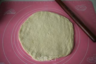 9 Inch Shrimp and Sausage Pizza recipe