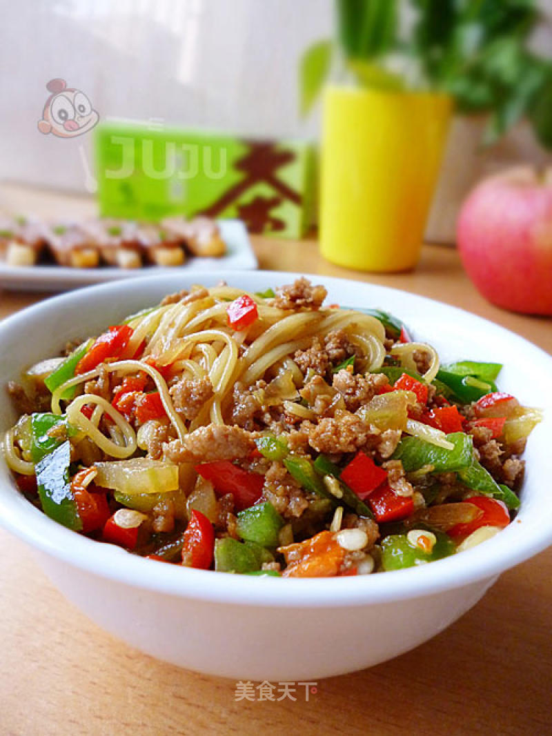 Double Pepper Pork Noodles recipe