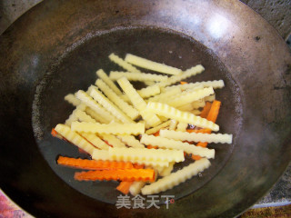 Xinlan Hand-made Private Kitchen [fancy Cumin Potato Chips]-lovely Barbecue Taste Fried Out recipe