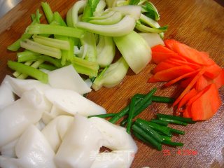 Fried Rice Noodles with Yellow Sauce recipe