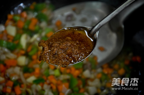 Fried Rice with Shrimp Skin, Three Vegetables and Ginger Wine recipe