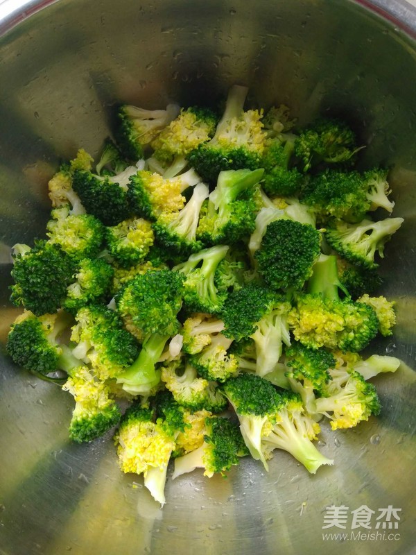 Stir-fried Shrimp with Broccoli recipe