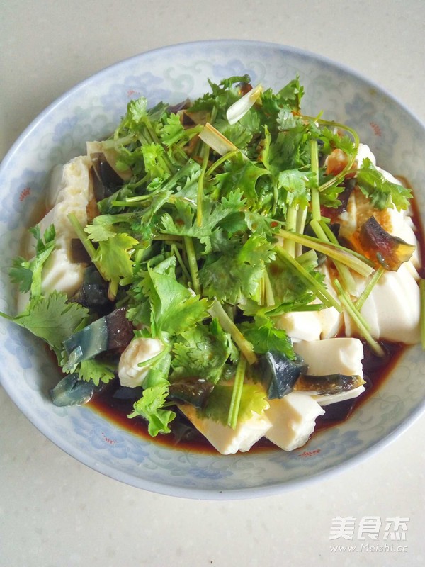 Chilled Preserved Egg Tofu recipe