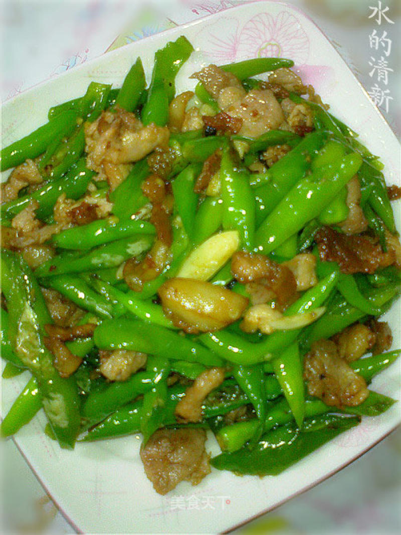 [flying Birds and Animals] Classic Hunan Cuisine-stir-fried Pork with Little Green Peppers recipe