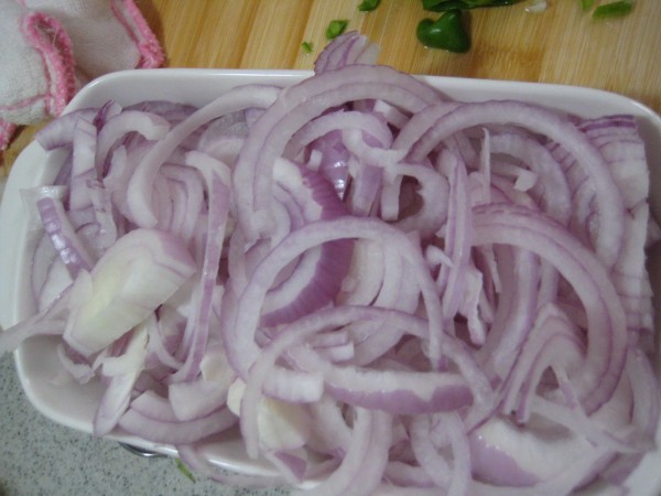 Green Pepper Mixed with Onion Shreds recipe