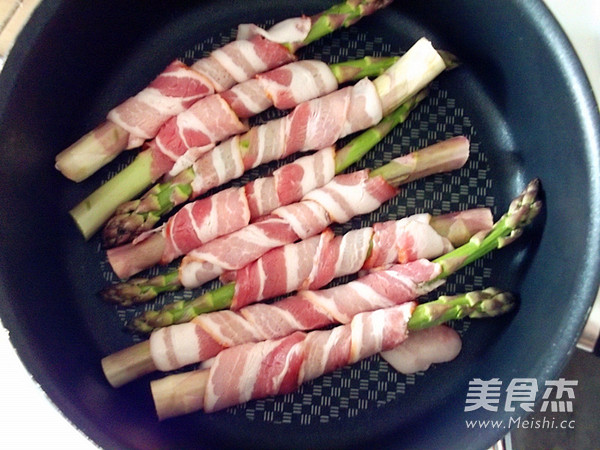 Bacon Wrapped Spring Asparagus recipe