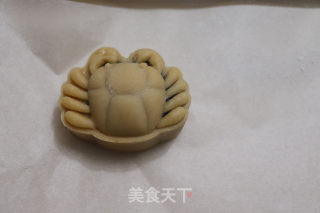 Overbearing Crab Mooncakes recipe