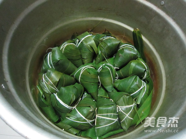 Pork Ribs and Chestnut Dumplings recipe