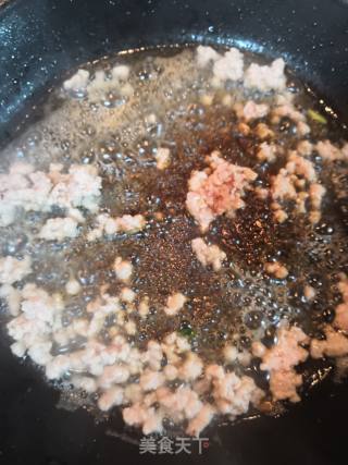 Quick-hand Dish Made in Ten Minutes-lettuce with Minced Meat recipe