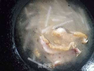 Boiled Fish with Shredded Radish recipe