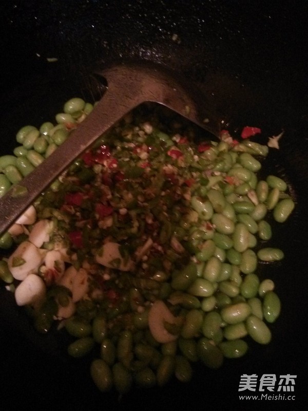 Fried Pork with Edamame recipe