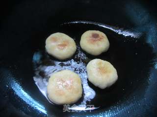 Change The Taste to Eat Bread-----cooked Stuffed Fried Buns recipe