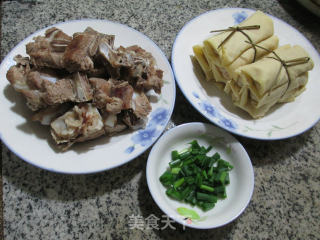 [ningbo] Noodles and Pork Ribs Soup recipe