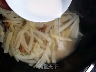 Braised Cabbage with Milk Sauce recipe