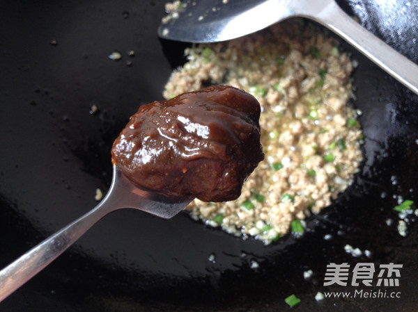 Eggplant with Minced Meat recipe