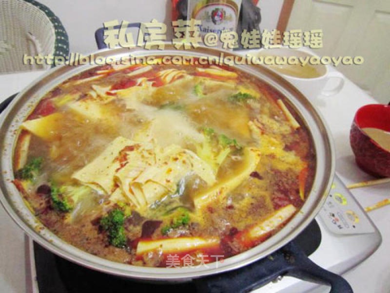 [rabbit Paper Private Kitchen]——hidden at Home and Eat Spicy "glutton Frog" Hot Pot recipe