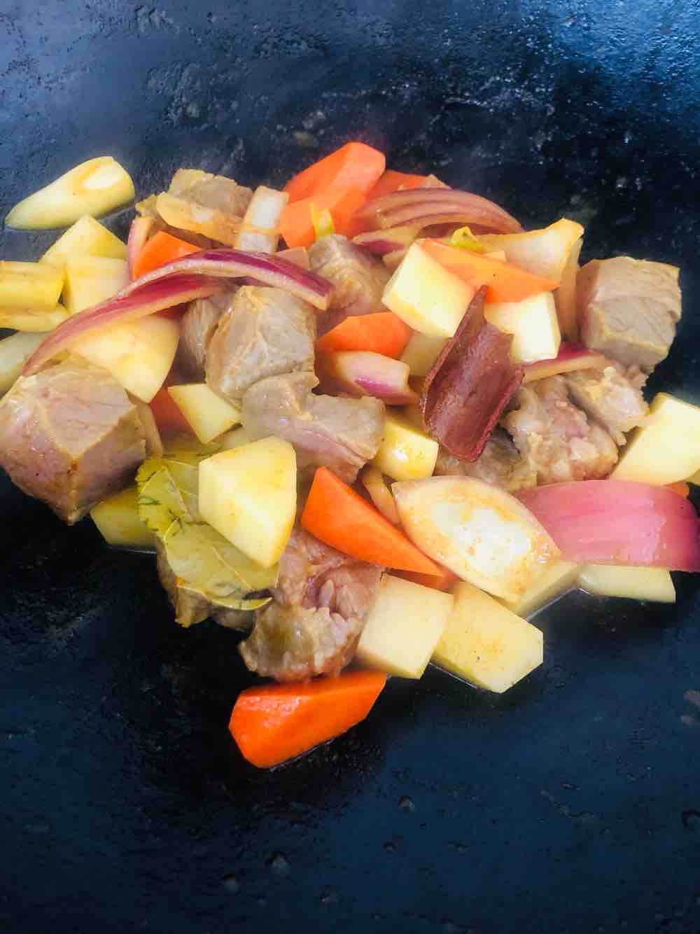 Curry Beef Potatoes recipe
