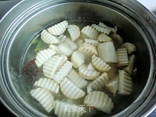 Pleurotus Eryngii and Radish Ribs in Clay Pot recipe