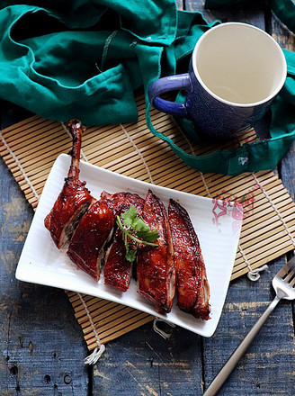 Roasted Duck Leg with Southern Milk Honey Sauce recipe