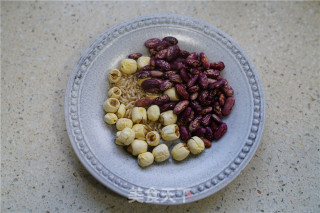 Lotus Seed Flower Kidney Bean Rice Milk recipe