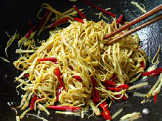Hometown Classic-stir-fried Dry Silk recipe