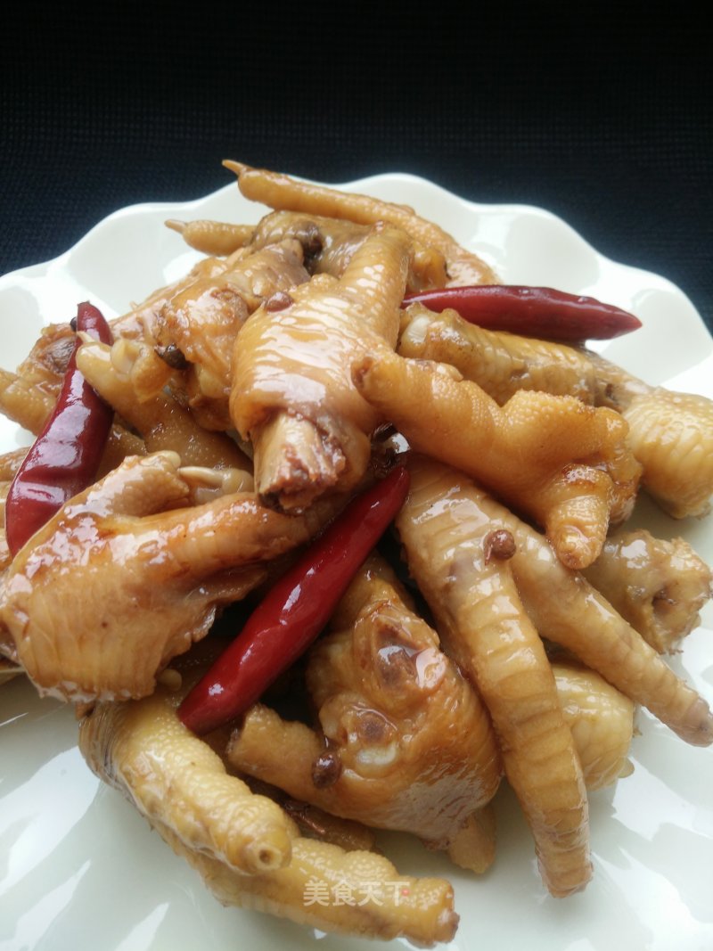 Spicy Moss Chicken Feet recipe