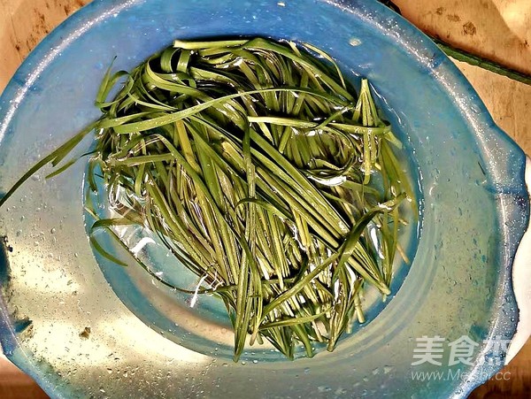 Roasted Chives in Sauce recipe