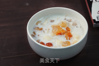 [mother Komori Recipe] Moisturizing and Nourishing Peach Gel and Snow Lotus Seed Stew recipe