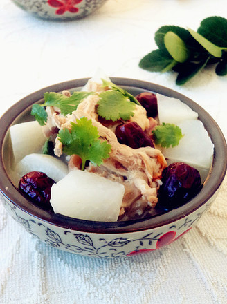 Duck Bone Soup with Red Dates and White Radish recipe