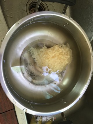 Rock Sugar Sydney Tremella recipe