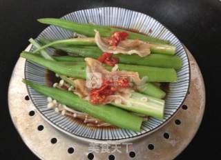 Steamed Okra Enoki Mushroom recipe