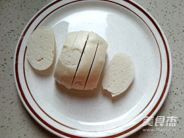 Fried Steamed Bun Slices with Egg Liquid-a Gorgeous Transformation of Leftover Steamed Buns recipe