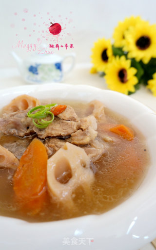 Qiangpai Lotus Root Carrot Health Soup recipe