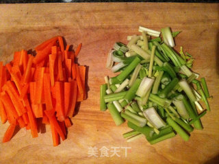 Stir-fried Tofu with Carrots and Celery recipe