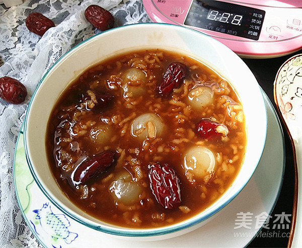 Brown Sugar, Longan and Red Date Soup recipe