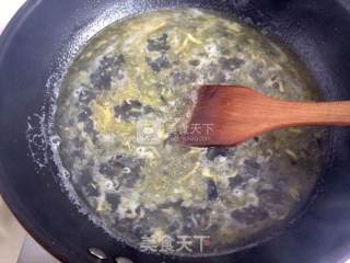 Shrimp and Cucumber Preserved Egg Soup recipe